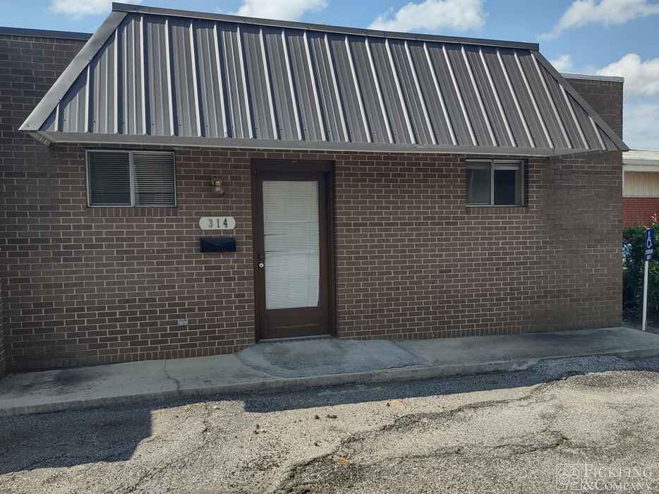 316 Oak Street, Eastman, GA 31023 - Main Photo