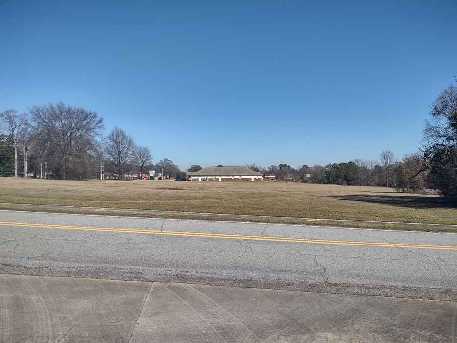  Davis Drive, Warner Robins, GA 31093 - Photo 5