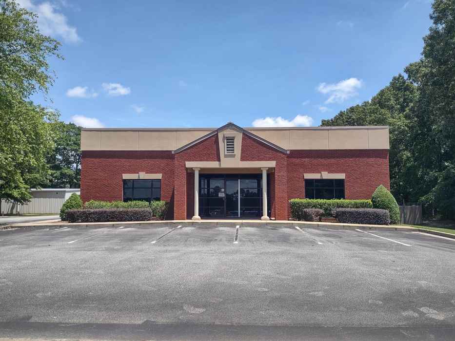 112 Industrial Park Blvd, Warner Robins, GA 31088 - Main Photo