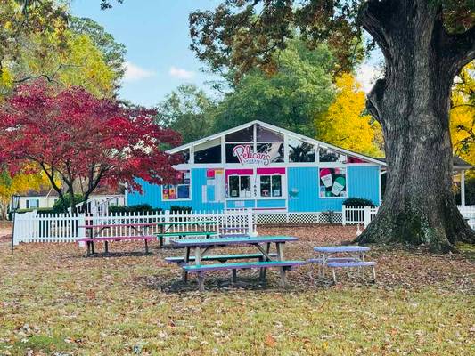 685 North Jeff Davis Drive - 685 Jeff Davis Drive